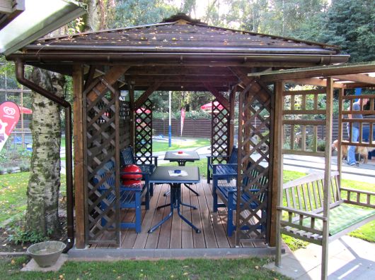 Unser neuer Pavillon im Herbst 2010